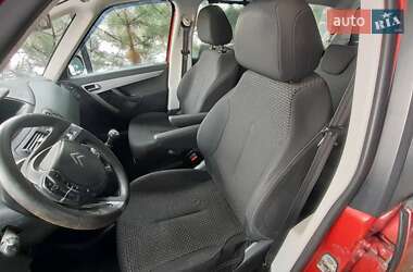 Минивэн Citroen Grand C4 Picasso 2010 в 