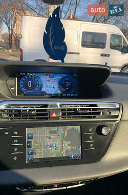 Минивэн Citroen Grand C4 Picasso 2016 в 