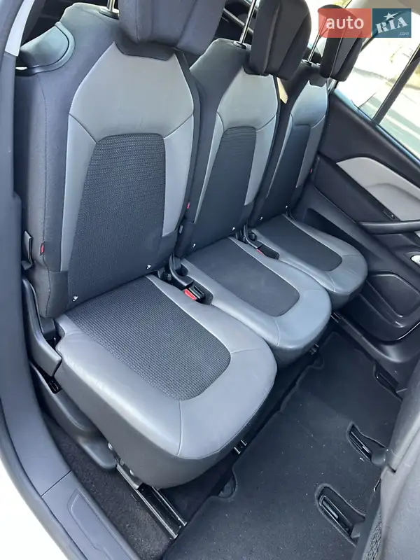 Citroen Grand C4 Picasso 2015
