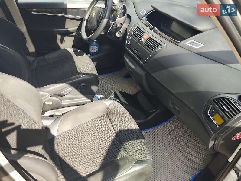 Минивэн Citroen Grand C4 Picasso 2012 в Львове