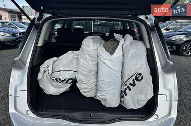 Минивэн Citroen Grand C4 Picasso 2014 в 