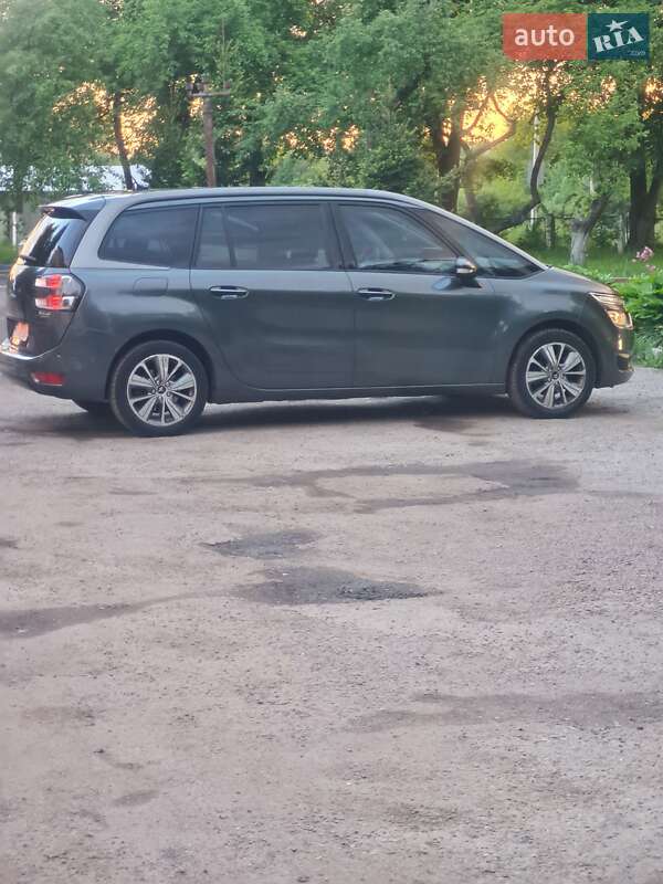 Минивэн Citroen Grand C4 Picasso 2016 в 