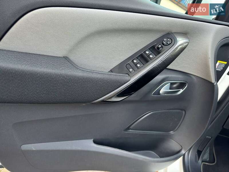 Минивэн Citroen Grand C4 Picasso 2017 в Львове