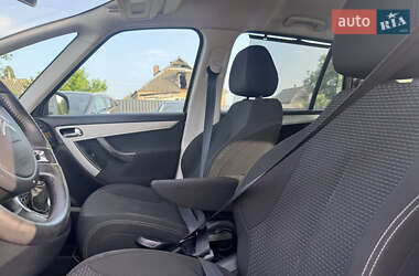 Минивэн Citroen Grand C4 Picasso 2012 в 