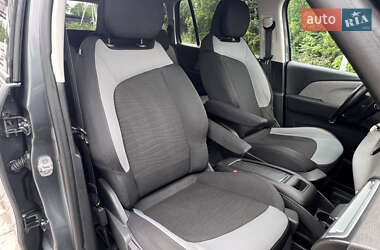 Минивэн Citroen Grand C4 Picasso 2015 в 