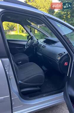 Минивэн Citroen Grand C4 Picasso 2011 в 