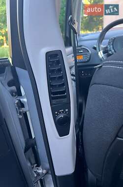 Минивэн Citroen Grand C4 Picasso 2011 в 