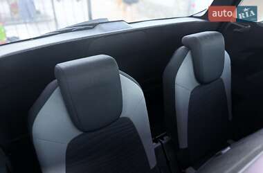Минивэн Citroen Grand C4 Picasso 2016 в 