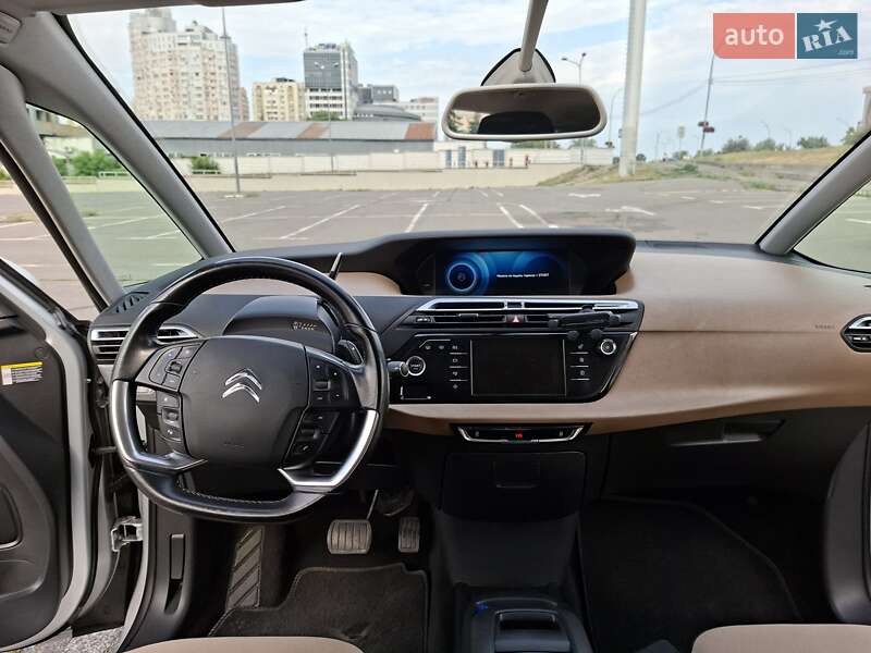 Минивэн Citroen Grand C4 Picasso 2016 в Киеве