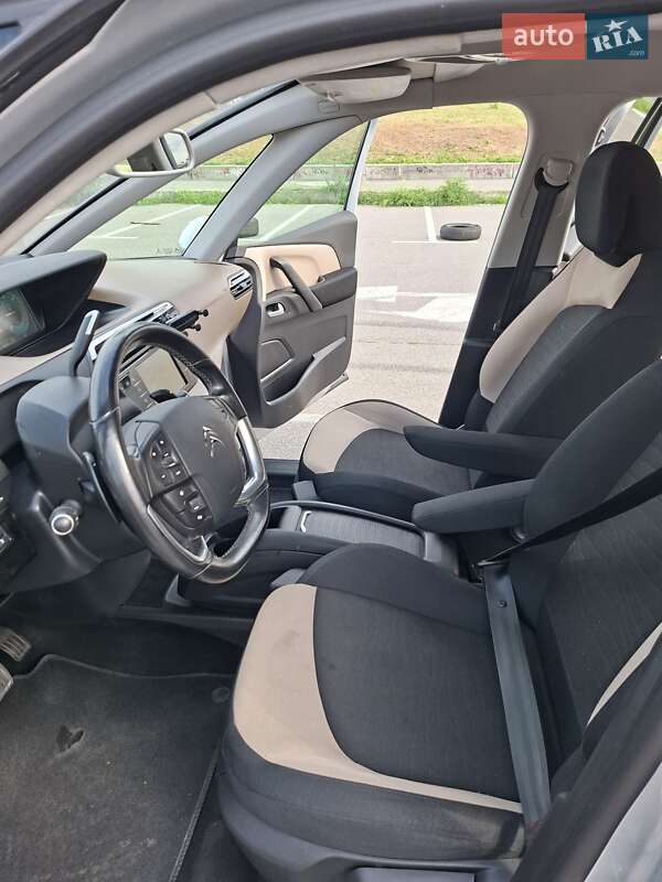 Минивэн Citroen Grand C4 Picasso 2016 в Киеве