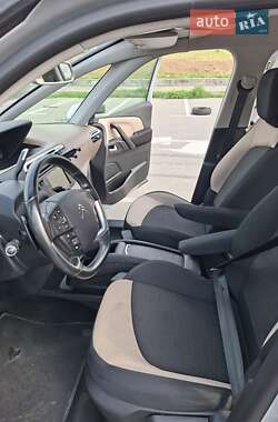 Минивэн Citroen Grand C4 Picasso 2016 в 