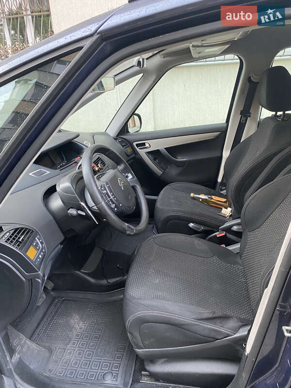 Универсал Citroen Grand C4 Picasso 2011 в Львове