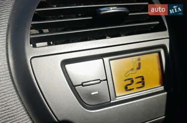 Минивэн Citroen Grand C4 Picasso 2012 в 