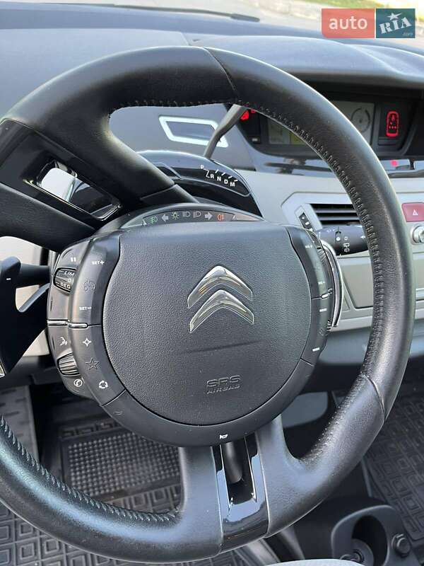 Минивэн Citroen Grand C4 Picasso 2010 в Виннице