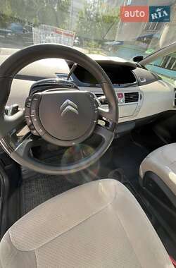 Минивэн Citroen Grand C4 Picasso 2010 в 