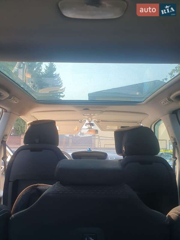 Мінівен Citroen Grand C4 Picasso 2011 в Ковелі фото 2 Мінівен Citroen Grand C4 Picasso 2011 в Ковелі