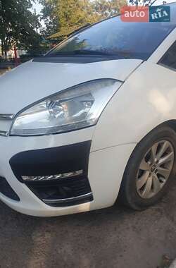 Минивэн Citroen Grand C4 Picasso 2011 в 