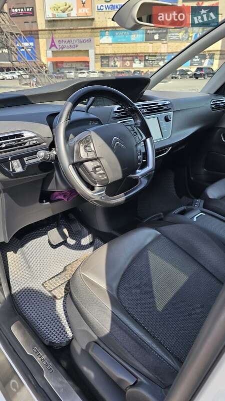 Минивэн Citroen Grand C4 Picasso 2016 в Харькове фото 11 Минивэн Citroen Grand C4 Picasso 2016 в Харькове