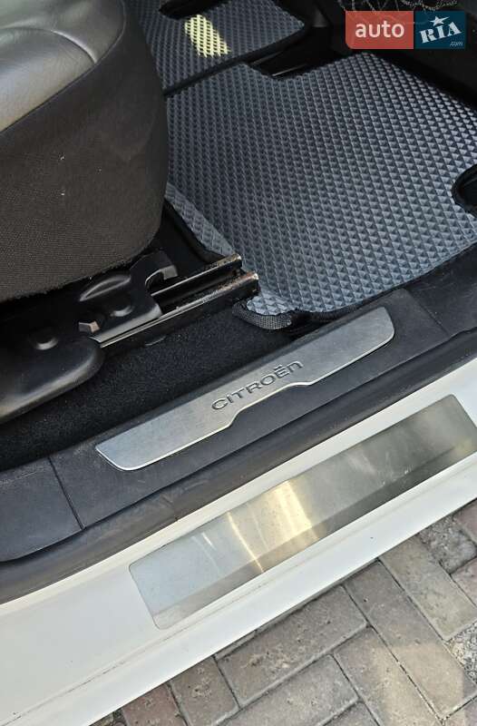 Минивэн Citroen Grand C4 Picasso 2016 в Харькове фото 19 Минивэн Citroen Grand C4 Picasso 2016 в Харькове