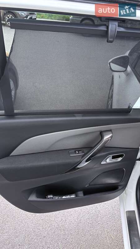 Минивэн Citroen Grand C4 Picasso 2016 в Харькове фото 89 Минивэн Citroen Grand C4 Picasso 2016 в Харькове