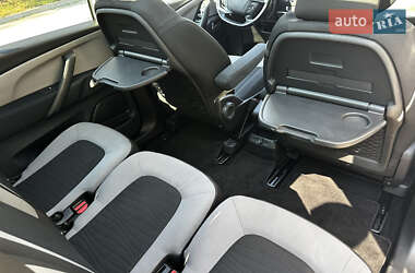 Минивэн Citroen Grand C4 Picasso 2016 в 