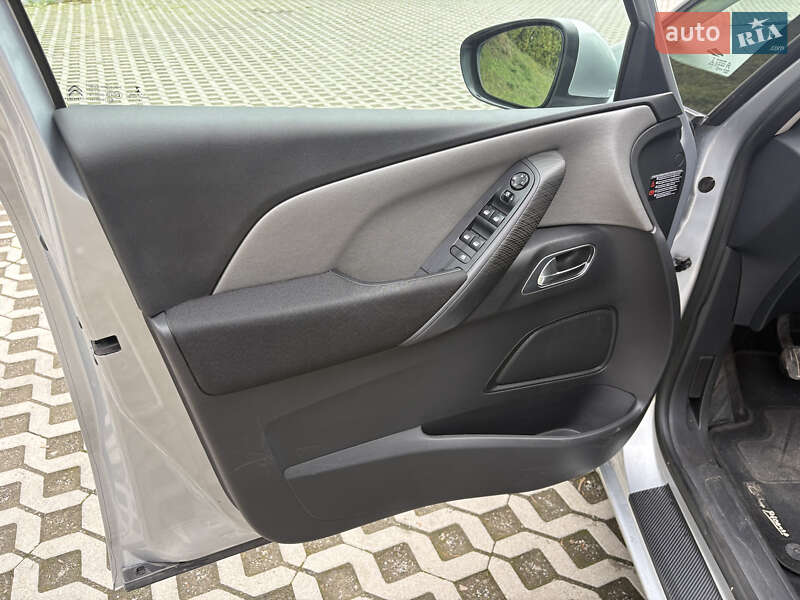 Минивэн Citroen Grand C4 Picasso 2015 в Тернополе