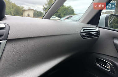 Мінівен Citroen Grand C4 Picasso 2015 в 