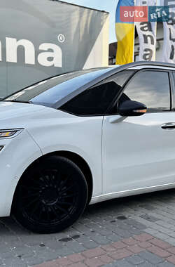 Минивэн Citroen Grand C4 Picasso 2014 в 
