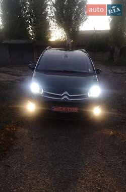Минивэн Citroen Grand C4 Picasso 2011 в 