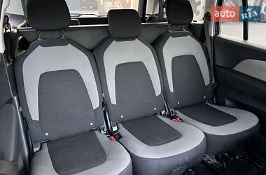 Минивэн Citroen Grand C4 Picasso 2015 в 