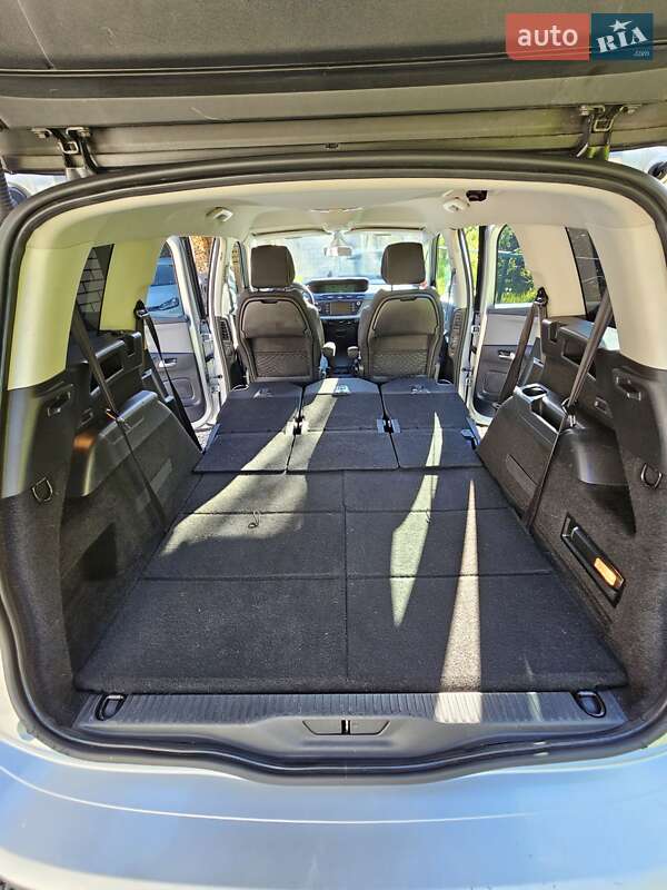 Минивэн Citroen Grand C4 Picasso 2015 в Луцке фото 10 Минивэн Citroen Grand C4 Picasso 2015 в Луцке