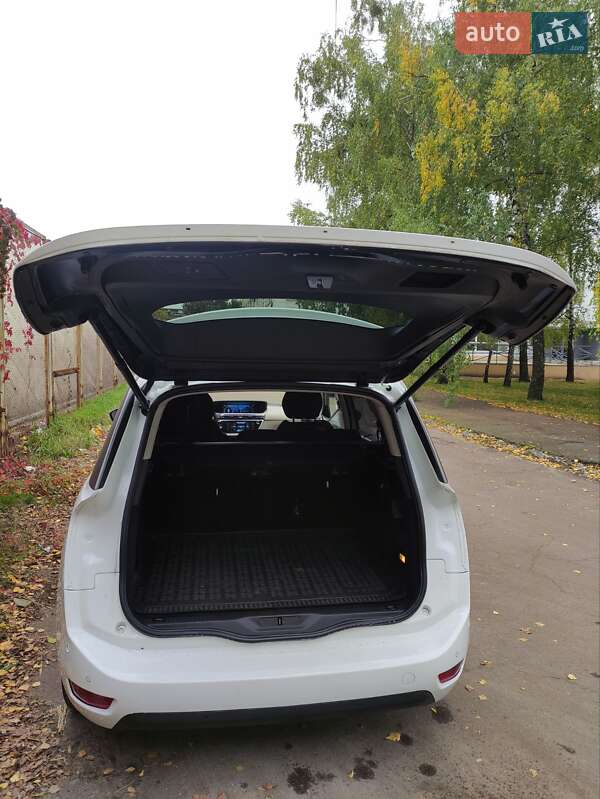 Минивэн Citroen Grand C4 Picasso 2015 в Киеве фото 3 Минивэн Citroen Grand C4 Picasso 2015 в Киеве