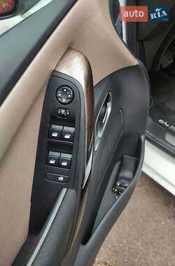 Минивэн Citroen Grand C4 Picasso 2015 в 