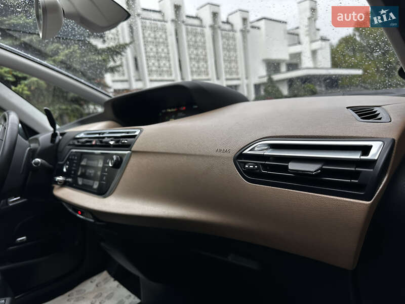 Минивэн Citroen Grand C4 Picasso 2015 в Тернополе