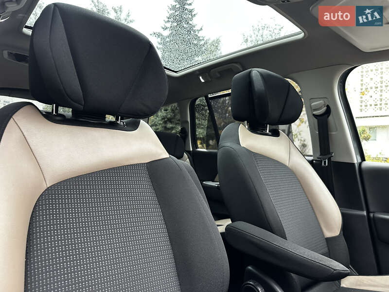 Минивэн Citroen Grand C4 Picasso 2015 в Тернополе