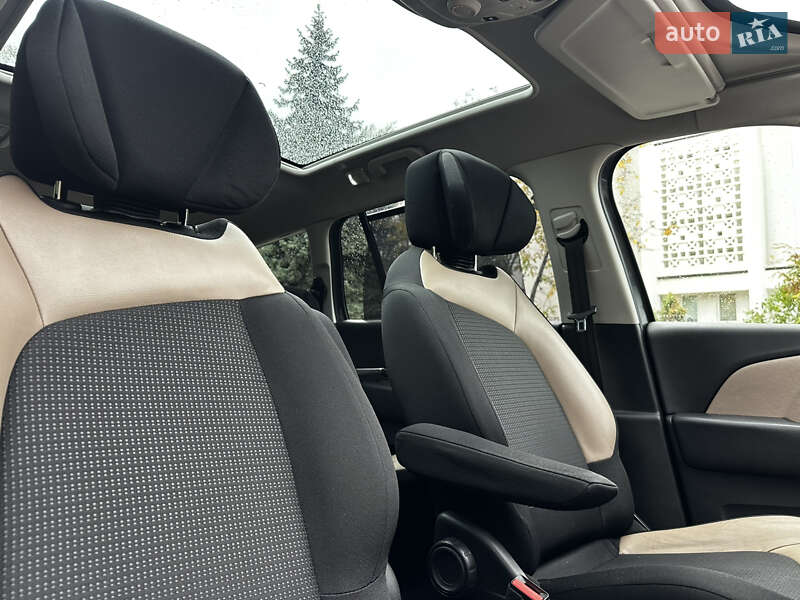 Минивэн Citroen Grand C4 Picasso 2015 в Тернополе