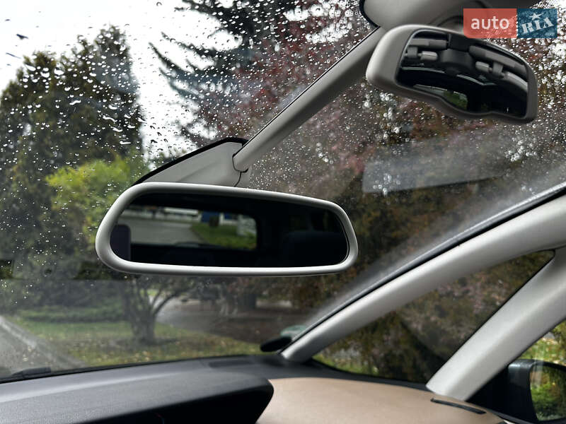 Минивэн Citroen Grand C4 Picasso 2015 в Тернополе
