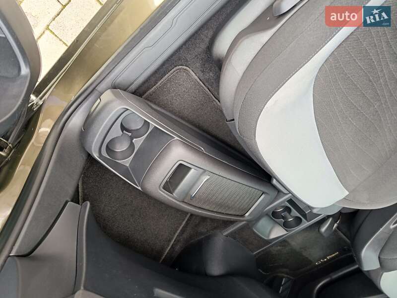 Минивэн Citroen Grand C4 Picasso 2014 в Калуше фото 60 Минивэн Citroen Grand C4 Picasso 2014 в Калуше