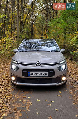 Мінівен Citroen Grand C4 Picasso 2016 в  фото 12 Мінівен Citroen Grand C4 Picasso 2016 в