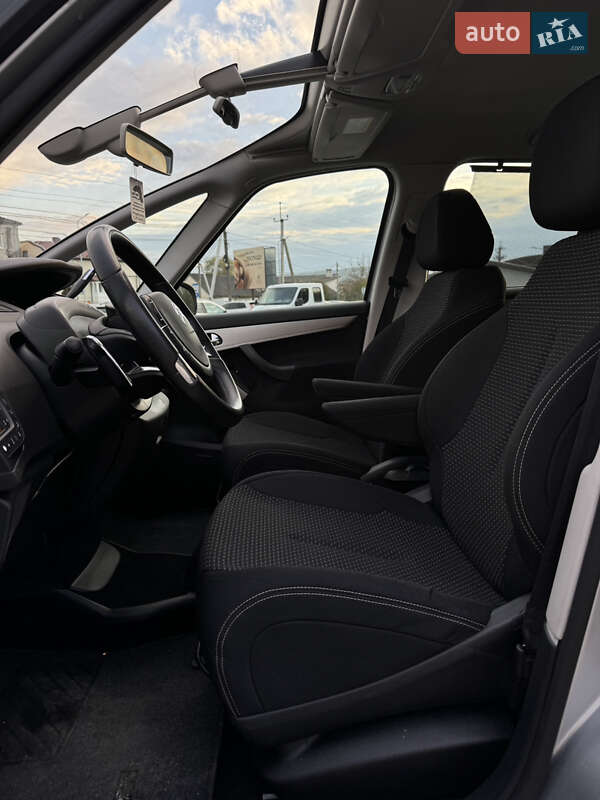 Мінівен Citroen Grand C4 Picasso 2013 в Бережанах фото 15 Мінівен Citroen Grand C4 Picasso 2013 в Бережанах