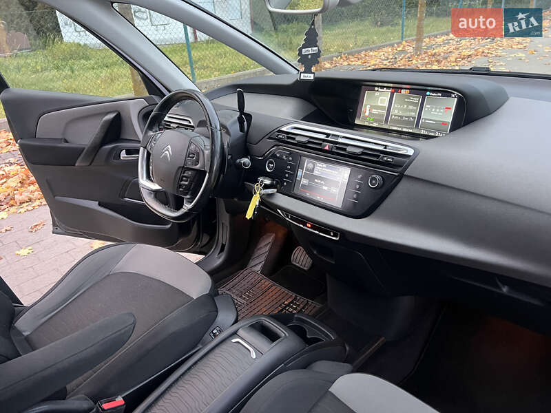 Минивэн Citroen Grand C4 Picasso 2015 в Львове фото 57 Минивэн Citroen Grand C4 Picasso 2015 в Львове