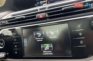 Мінівен Citroen Grand C4 Picasso 2015 в 