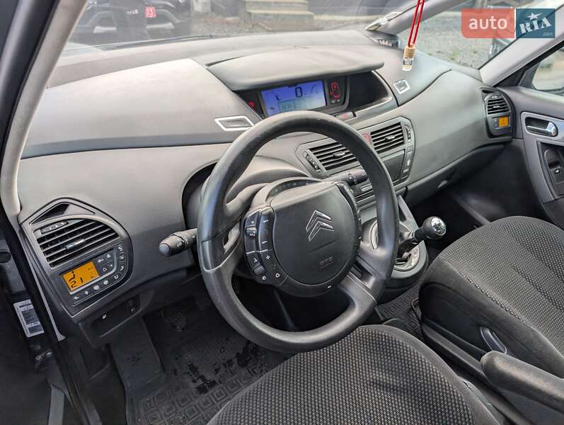 Минивэн Citroen Grand C4 Picasso 2008 в Ровно фото 26 Минивэн Citroen Grand C4 Picasso 2008 в Ровно