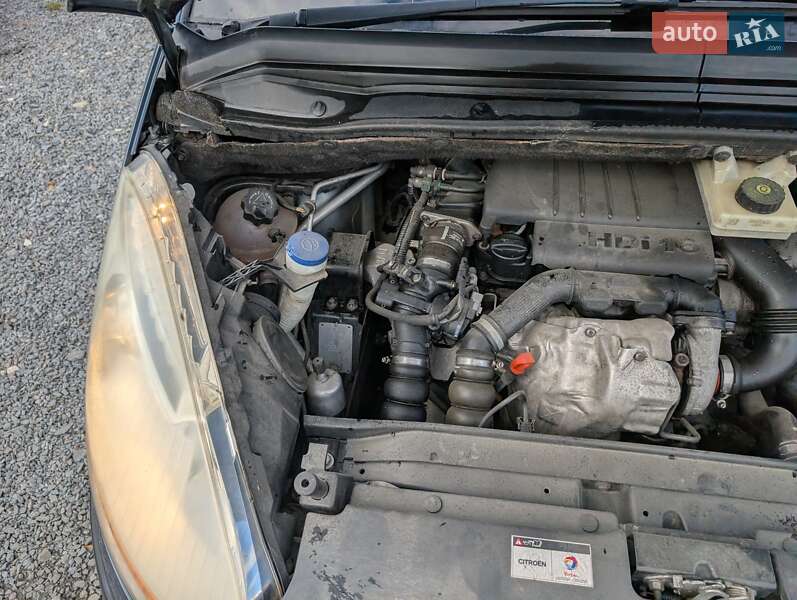 Минивэн Citroen Grand C4 Picasso 2008 в Ровно фото 41 Минивэн Citroen Grand C4 Picasso 2008 в Ровно