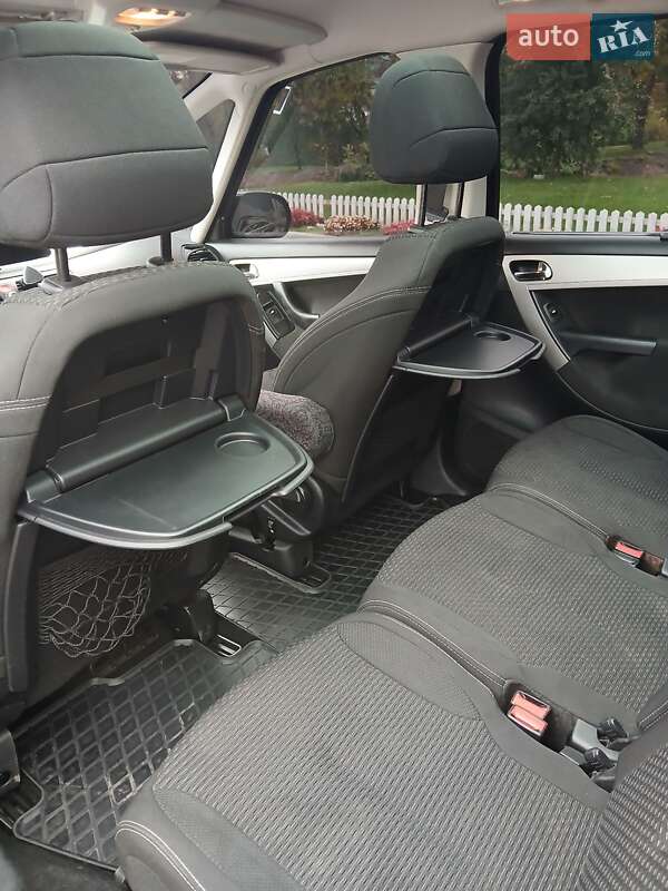 Минивэн Citroen Grand C4 Picasso 2010 в Бережанах