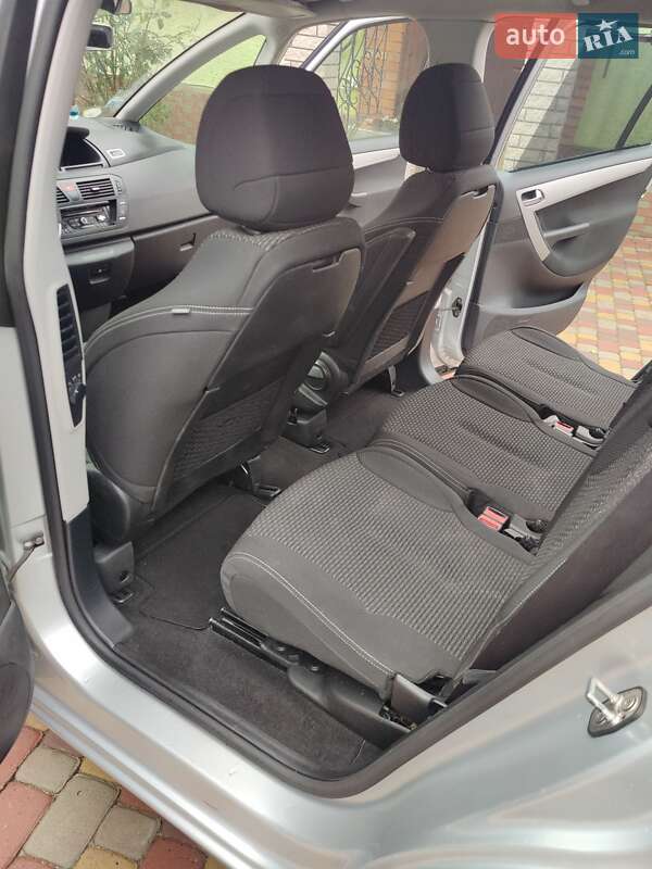 Мінівен Citroen Grand C4 Picasso 2012 в Тернополі