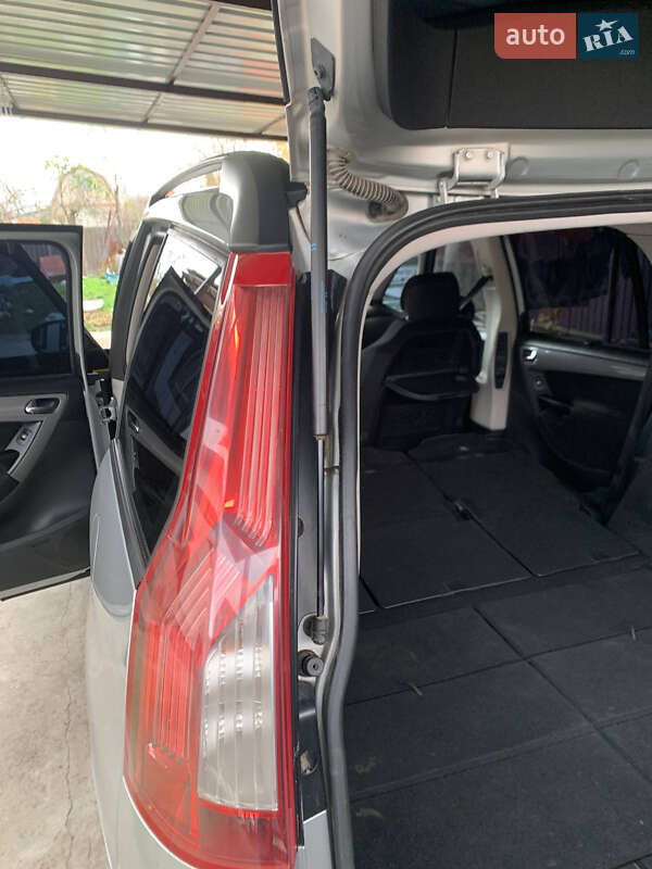 Мінівен Citroen Grand C4 Picasso 2008 в Вінниці фото 23 Мінівен Citroen Grand C4 Picasso 2008 в Вінниці