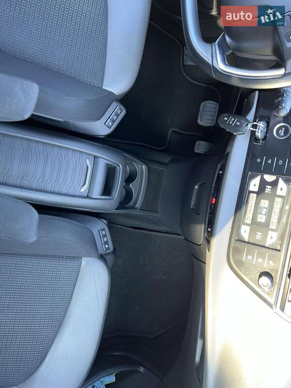 Минивэн Citroen Grand C4 Picasso 2015 в Дубно