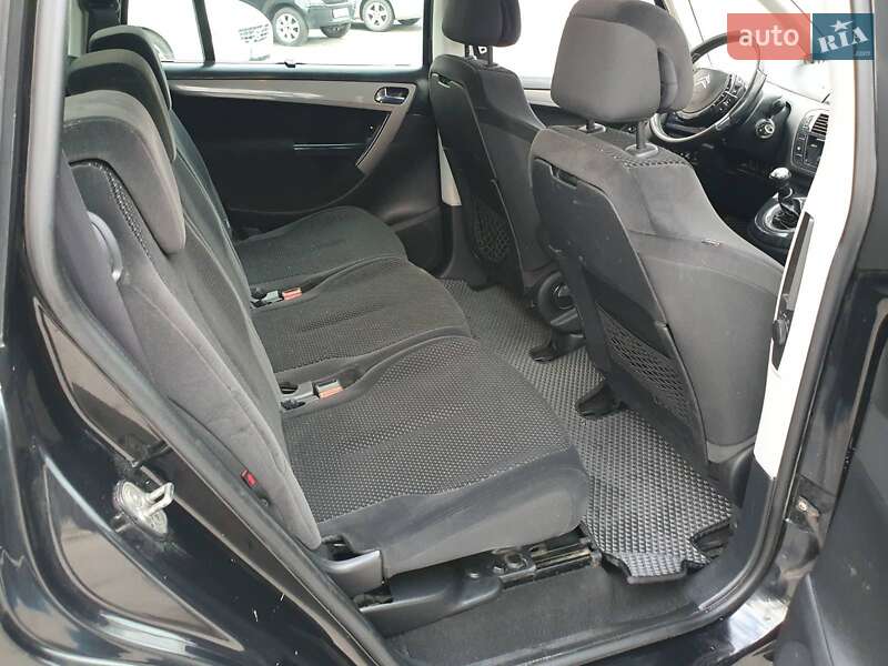 Минивэн Citroen Grand C4 Picasso 2008 в Стрые фото 40 Минивэн Citroen Grand C4 Picasso 2008 в Стрые