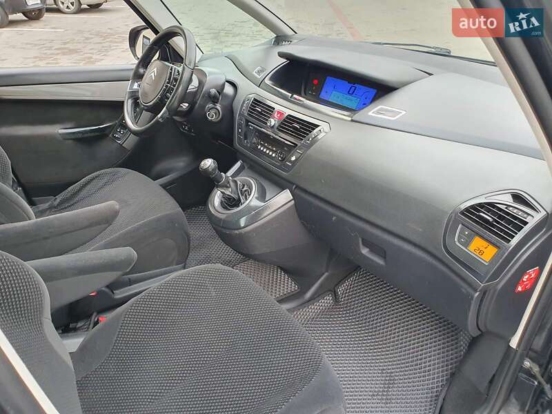Минивэн Citroen Grand C4 Picasso 2008 в Стрые фото 36 Минивэн Citroen Grand C4 Picasso 2008 в Стрые